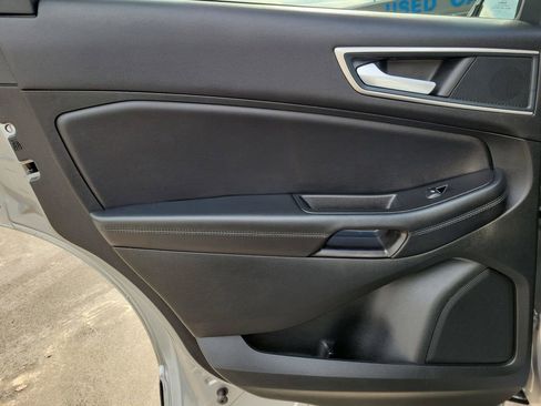 Used 2024 Ford Edge SEL w/ Convenience Package AWD/4WD image 11
