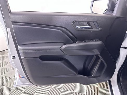 Used 2024 Chevrolet Colorado LT w/ LT Convenience Package II image 23