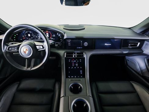 Used 2024 Porsche Taycan 4S image 25