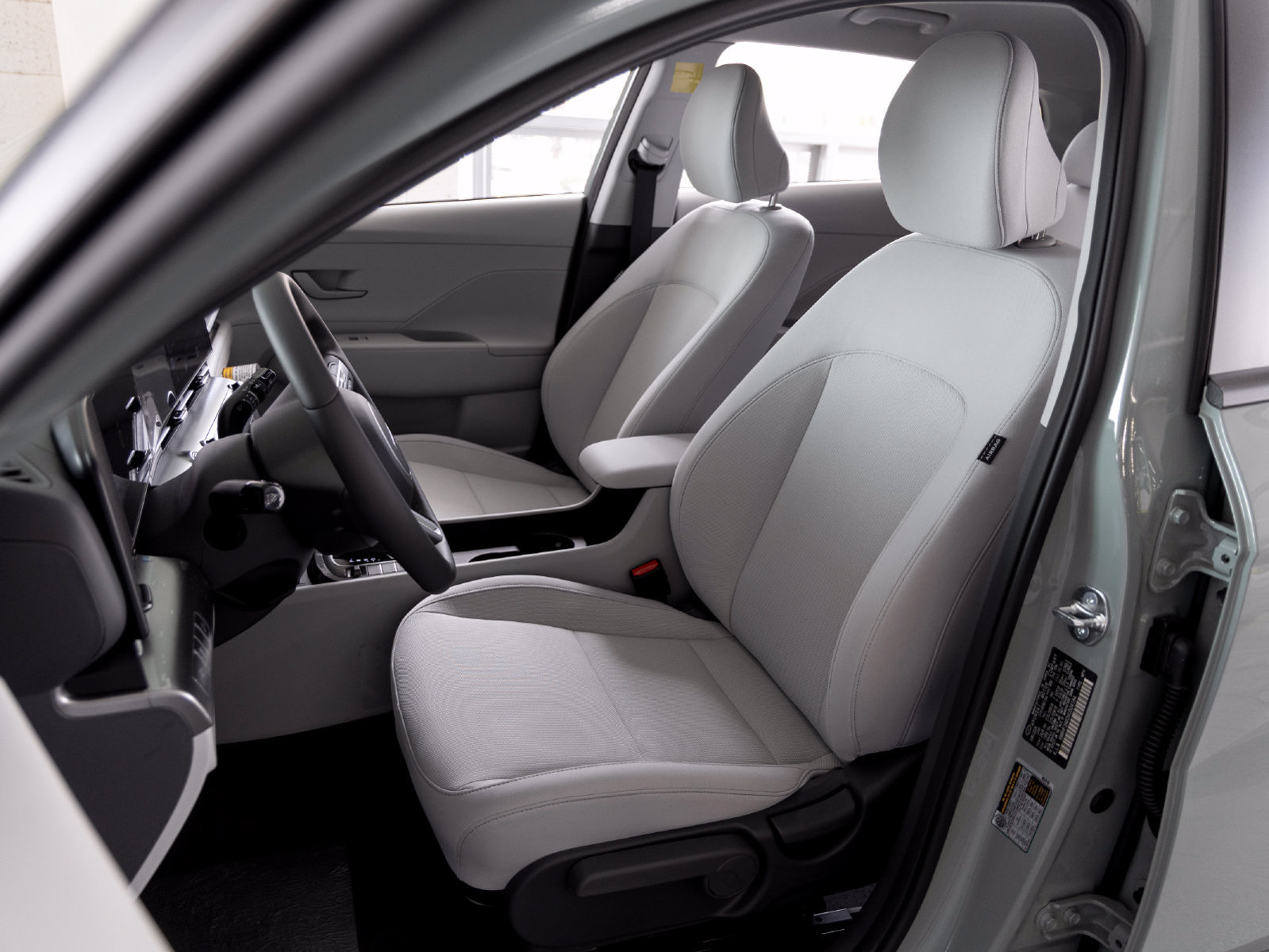 New 2027 Hyundai Kona SEL Sport FWD image 10