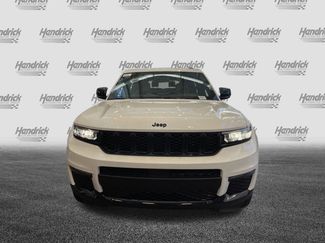 Used 2025 Jeep Grand Cherokee L Limited w/ Black Appearance Package video 3