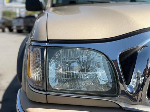Used 2004 Toyota Tacoma PreRunner RWD image 33