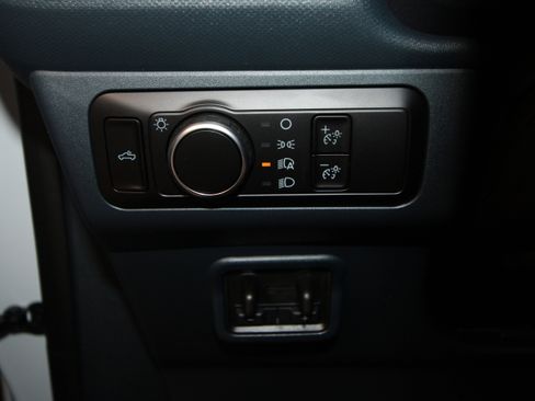 New 2026 Ford Maverick XL AWD/4WD image 7