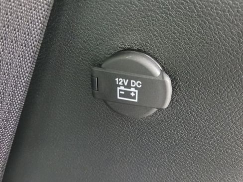 New 2026 Chrysler Pacifica Select image 12