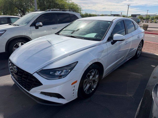 Used 2020 Hyundai Sonata SEL FWD image 2