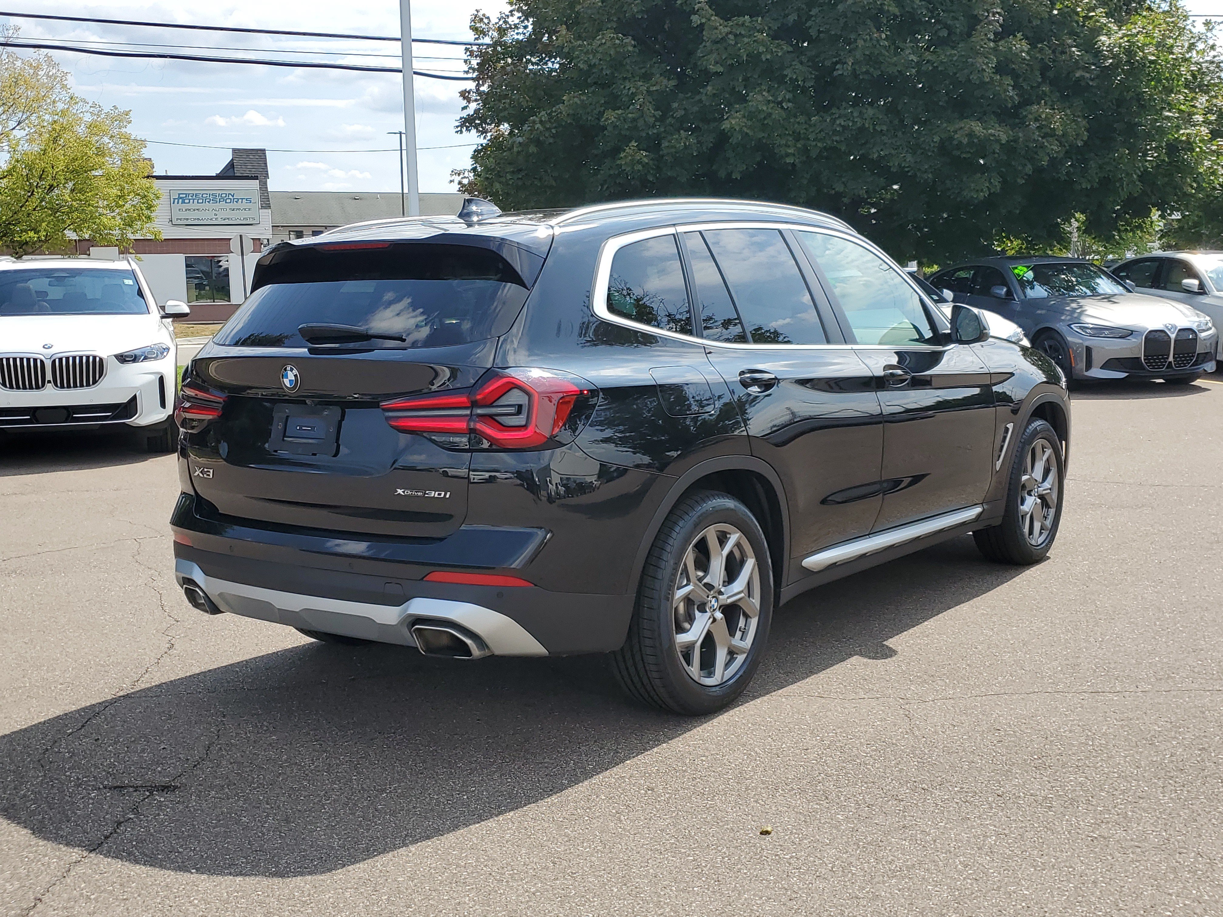 Certified 2024 BMW X3 xDrive30i w/ Premium Package AWD/4WD image 5