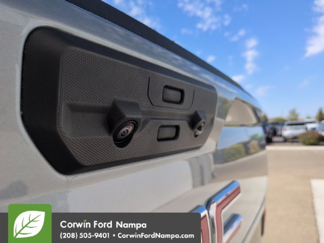 Used 2024 GMC Sierra 1500 AT4 w/ Technology Package AWD/4WD image 31
