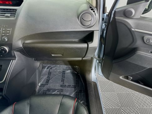 Used 2012 MAZDA MAZDA5 Grand Touring image 33