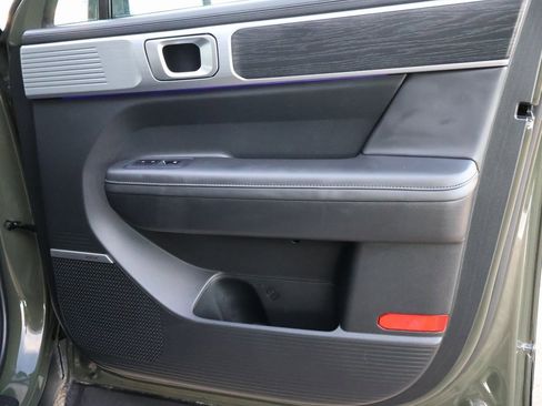 Used 2024 Hyundai Santa Fe Limited image 9