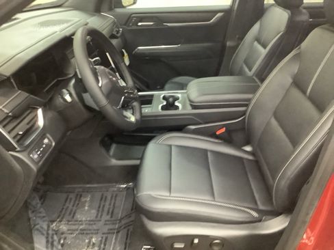 New 2026 GMC Acadia Elevation w/ Black Edition image 15