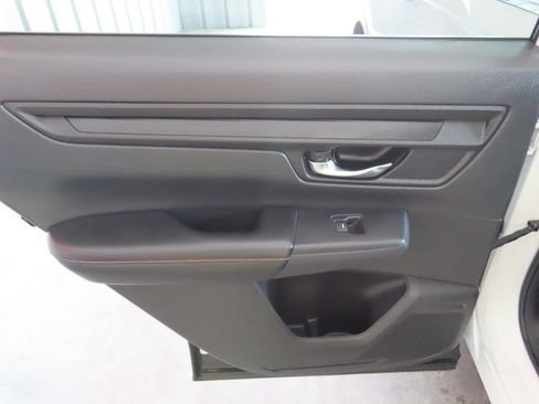 Used 2025 Honda CR-V Sport image 27