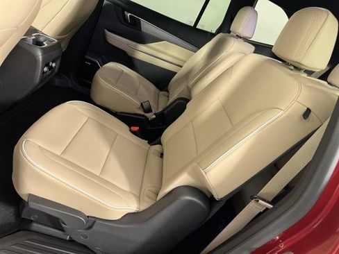 Used 2026 Buick Enclave Preferred FWD image 25