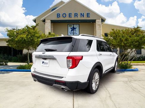 Used 2023 Ford Explorer Limited w/ Limited Technology Package image 5