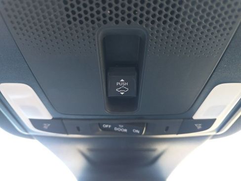 Used 2025 Honda CR-V Sport-L image 25