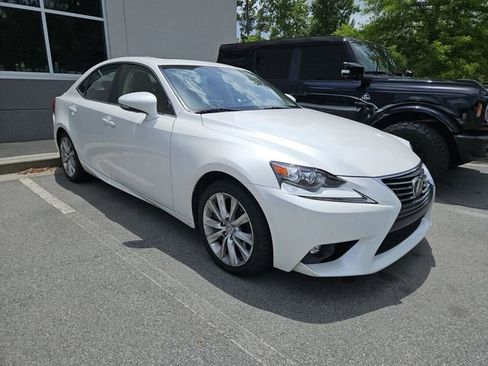 Used 2016 Lexus IS 300 AWD image 5