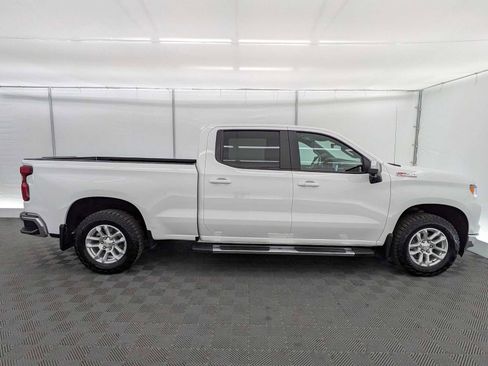 Used 2024 Chevrolet Silverado 1500 LT AWD/4WD image 7