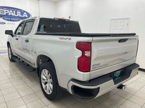 Used 2022 Chevrolet Silverado 1500 Custom AWD/4WD image 19