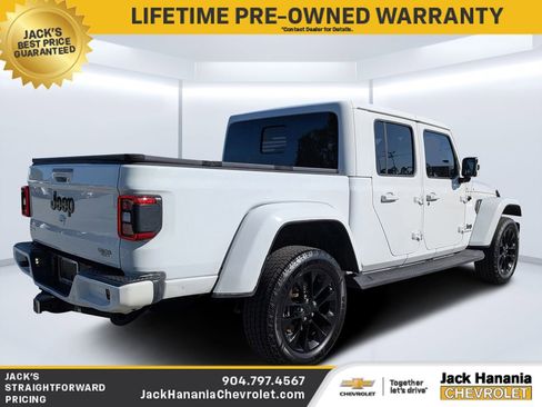 Used 2021 Jeep Gladiator Overland AWD/4WD image 3