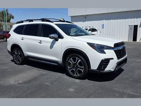 Used 2023 Subaru Ascent Limited w/ Technology Package AWD/4WD image 1