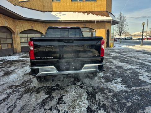 Used 2023 Chevrolet Silverado 2500 LT w/ Convenience Package image 6