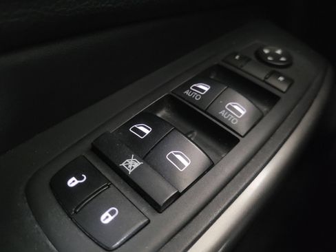 Used 2021 Jeep Cherokee Latitude Lux image 27