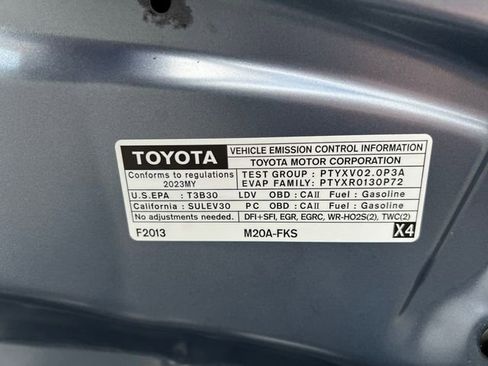 Certified 2023 Toyota Corolla LE image 10