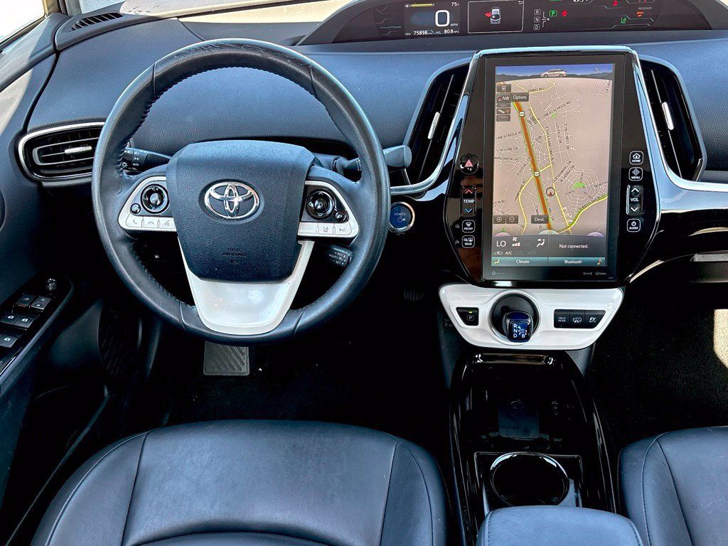 Used 2018 Toyota Prius Prime Premium w/ Preferred Accessory Package FWD image 20