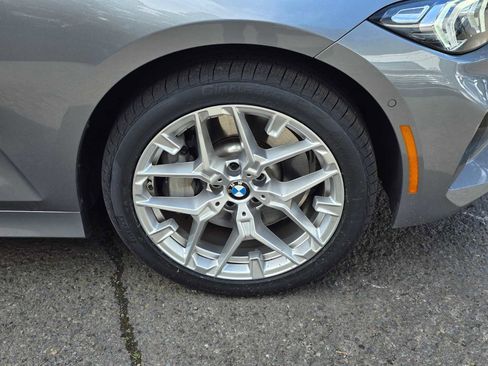Used 2025 BMW 330i xDrive Sedan w/ M Sport Package image 9