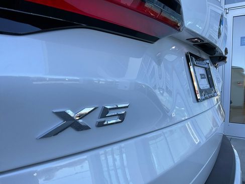 Certified 2025 BMW X5 xDrive40i w/ Premium Package image 14