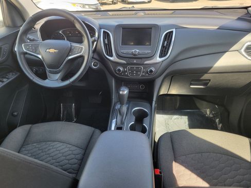 Used 2020 Chevrolet Equinox LT FWD image 28