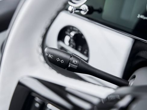 Used 2026 Rolls-Royce Cullinan AWD/4WD image 65