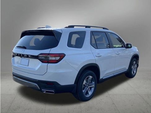 New 2026 Honda Pilot EX-L image 5