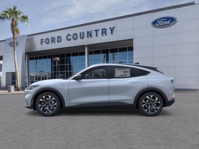 New 2025 Ford Mustang Mach-E Select w/ Comfort Package Lite