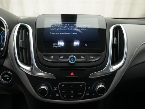 Used 2020 Chevrolet Equinox Premier w/ LPO, Floor Liner Package FWD image 6