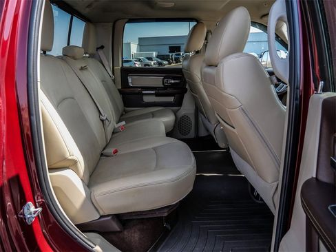 Used 2017 RAM 2500 Laramie image 19