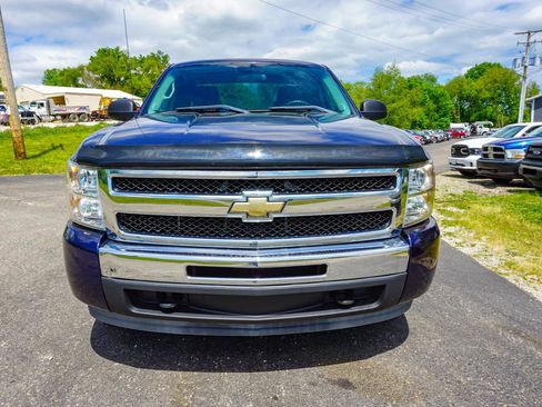 Used 2011 Chevrolet Silverado 1500 LT AWD/4WD image 8