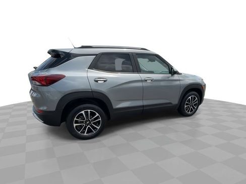 Certified 2025 Chevrolet TrailBlazer LT AWD/4WD image 8