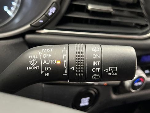 Used 2025 MAZDA CX-30 AWD 2.5 S w/ Preferred Package image 40