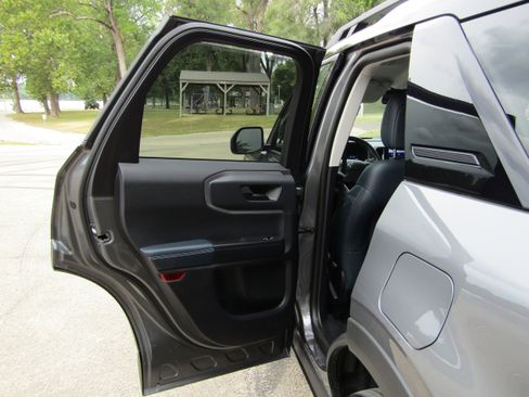 Certified 2024 Ford Bronco Sport Outer Banks image 15