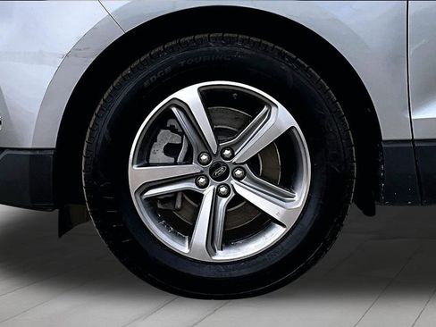 Certified 2024 Ford Edge SEL w/ Convenience Package AWD/4WD image 9