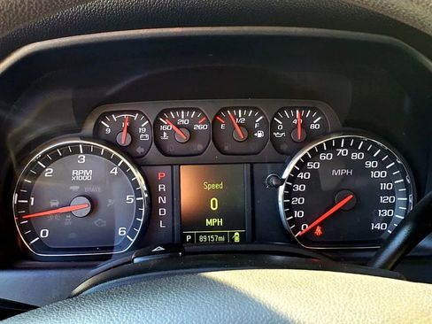 Used 2017 Chevrolet Silverado 1500 W/T RWD image 29