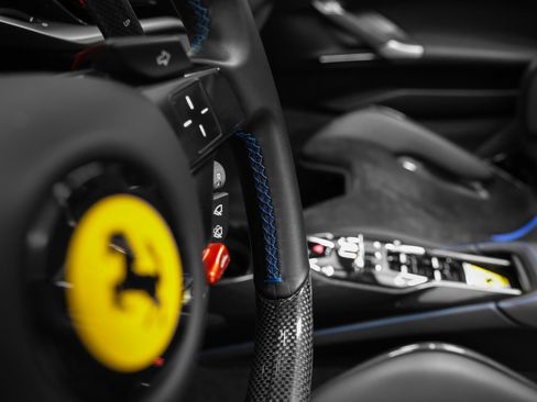 Used 2022 Ferrari SF90 Spider AWD/4WD image 57
