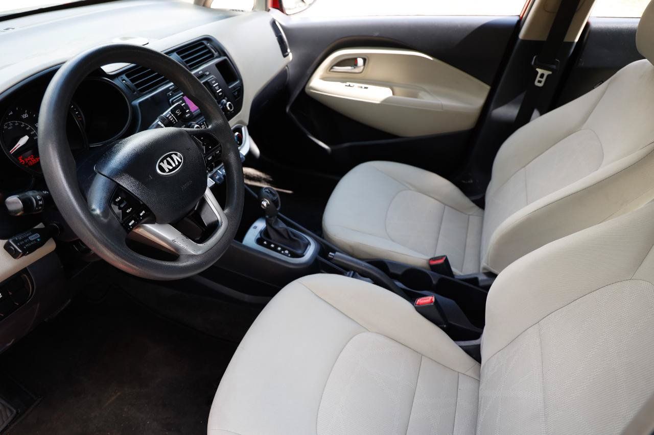 Used 2013 Kia Rio LX w/ PWR Pkg FWD image 4