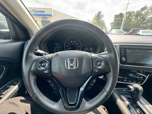 Used 2019 Honda HR-V EX-L image 16