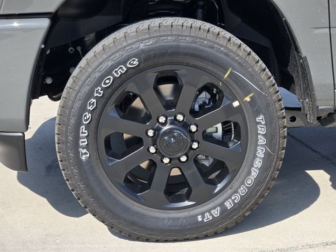 New 2026 RAM 2500 Laramie AWD/4WD image 11