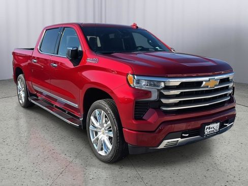 Used 2025 Chevrolet Silverado 1500 High Country w/ Technology Package image 8