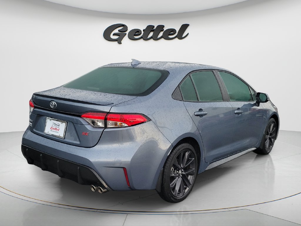 Used 2026 Toyota Corolla SE FWD image 5