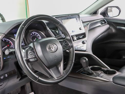 Used 2023 Toyota Camry SE w/ Convenience Package FWD image 22