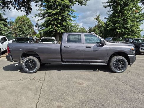 New 2027 RAM 2500 Tradesman AWD/4WD image 8
