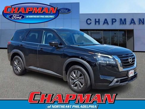 Used 2024 Nissan Pathfinder S AWD/4WD image 1